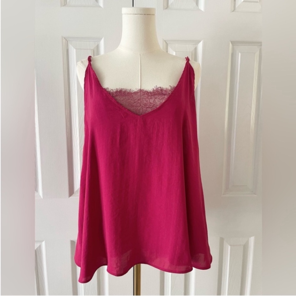 NWT Free People (Intimately) Lace
Inset Cami Size XS